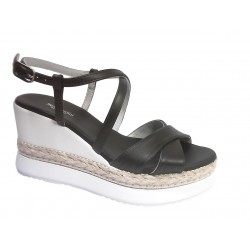 E410560D NEROGIARDINI - 100 NERO